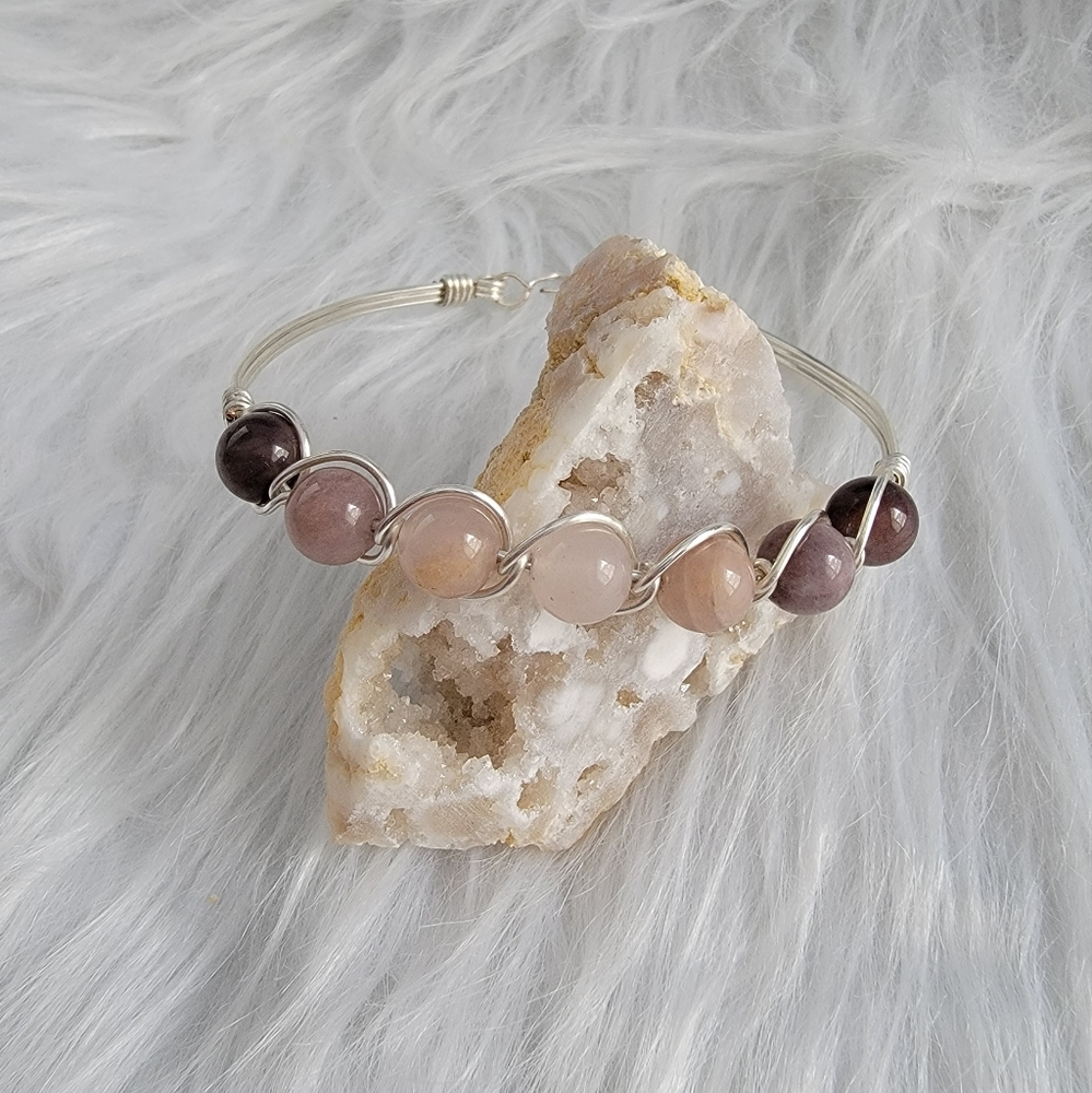 Natural Violet Jade and Silver Bracelet